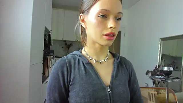 Snapshot of Kossie_ chatting on February 13, 3:24 pm Kossie online show from February 13, 3:24 pm