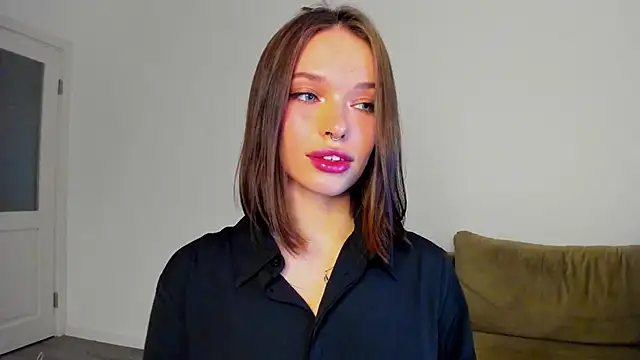 Snapshot of Kossie_ chatting on November 4, 9:47 pm Kossie online show from November 4, 9:47 pm