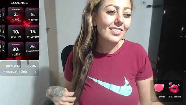 Snapshot of elizabeth_clint chatting on March 14, 1:48 am elizabeth clint online show from March 14, 1:48 am