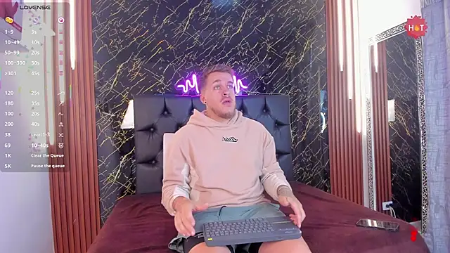 keane lee online show from October 4, 12:58 pm