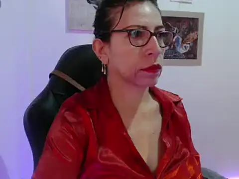 Snapshot of Chayla_Ruiz chatting on January 7, 12:41 pm Chayla Ruiz online show from January 7, 12:41 pm