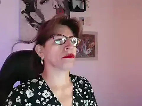 Snapshot of Chayla_Ruiz chatting on January 17, 1:35 pm Chayla Ruiz online show from January 17, 1:35 pm