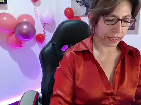 Snapshot of Chayla_Ruiz chatting on February 14, 10:04 pm Chayla Ruiz online show from February 14, 10:04 pm