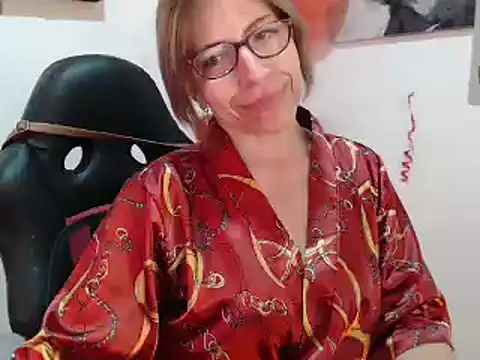 Snapshot of Chayla_Ruiz chatting on February 24, 1:21 pm Chayla Ruiz online show from February 24, 1:21 pm