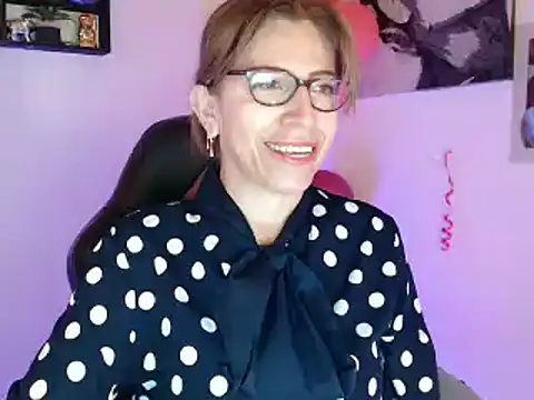 Snapshot of Chayla_Ruiz chatting on February 25, 1:28 pm Chayla Ruiz online show from February 25, 1:28 pm
