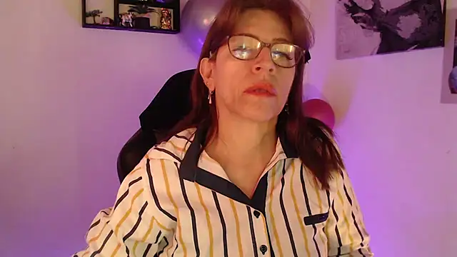 Snapshot of Chayla_Ruiz chatting on March 14, 2:30 pm Chayla Ruiz online show from March 14, 2:30 pm