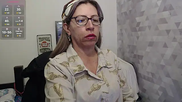 Snapshot of Chayla_Ruiz chatting on September 15, 9:26 pm Chayla Ruiz online show from September 15, 9:26 pm