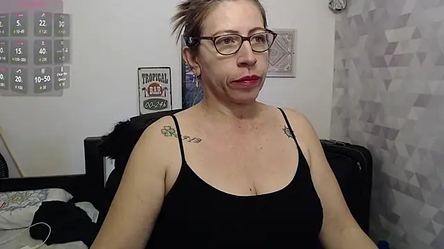 Chayla Ruiz online show from September 22, 11:56 am