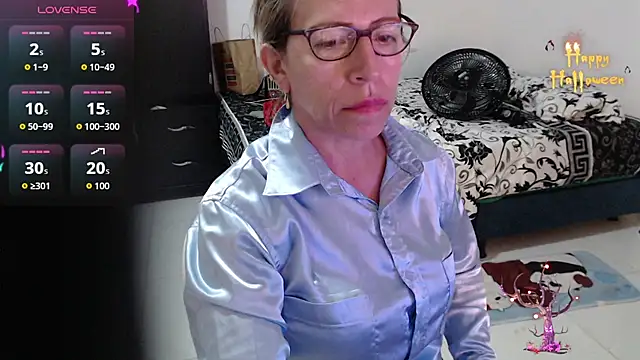 Chayla Ruiz online show from October 23, 12:10 am