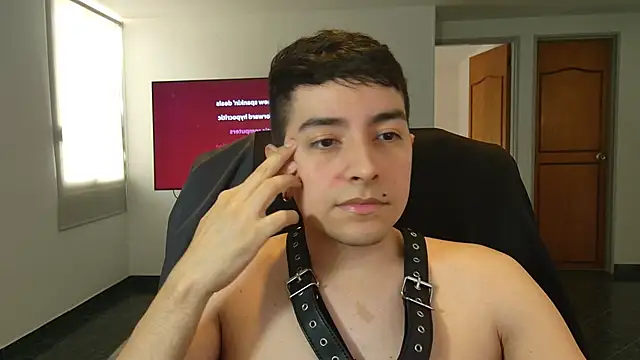 Jhoan saenz online show from October 11, 5:00 pm