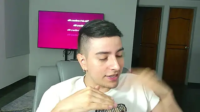 Jhoan saenz online show from October 21, 11:16 pm