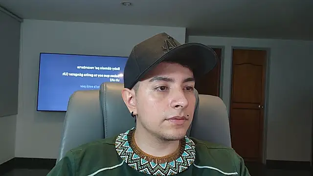 Jhoan saenz online show from November 8, 1:17 am