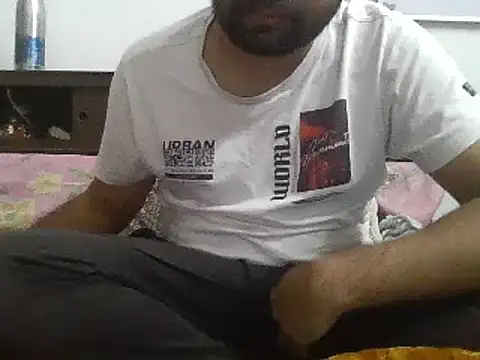 Snapshot of PrateekC chatting on December 22, 4:59 pm PrateekC online show from December 22, 4:59 pm