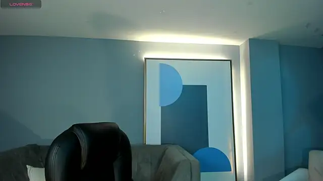 Snapshot of JadeEvansX chatting on February 18, 12:37 am JadeEvansX online show from February 18, 12:37 am