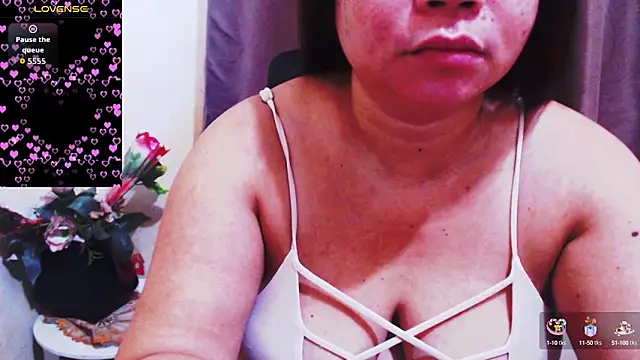 Alliayah Hollyx online show from September 22, 7:49 pm