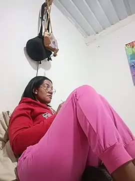 Bigassmommy x online show from July 15, 9:31 pm