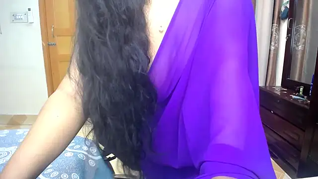 lady maeda  online show from September 12, 6:52 pm