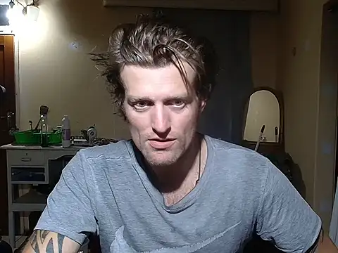 Snapshot of the-billy-blue chatting on July 7, 1:08 am the-billy-blue online show from July 7, 1:08 am