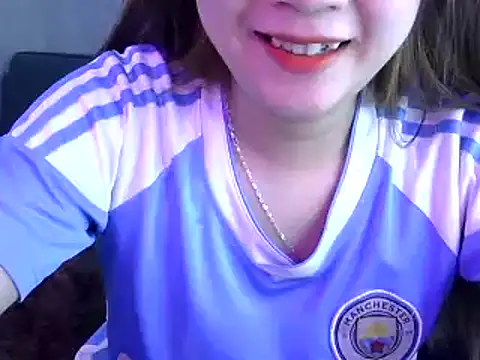 Snapshot of Bee_2k chatting on December 24, 5:16 am Bee 2k online show from December 24, 5:16 am