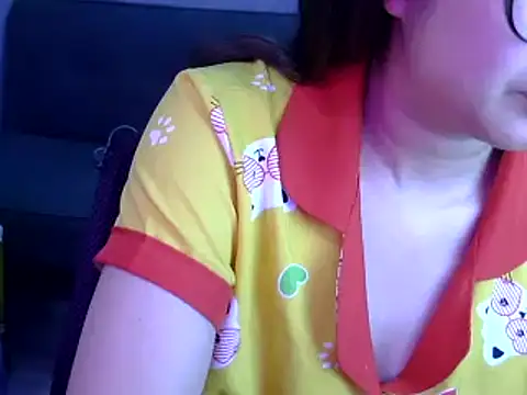 Bee 2k online show from May 12, 4:31 am