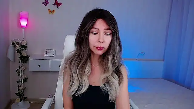 wendifoste online show from November 28, 6:54 pm