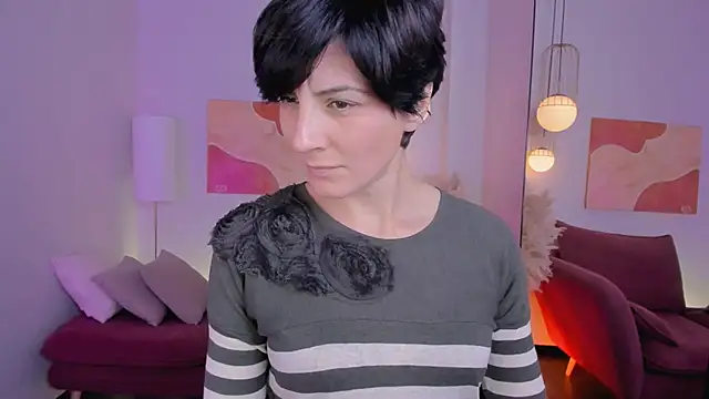 Snapshot of LorenDaze chatting on October 21, 2:29 pm LorenDaze online show from October 21, 2:29 pm