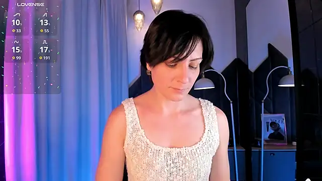 LorenDaze online show from June 9, 2:17 pm