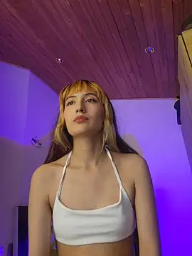 lola vlad online show from May 9, 11:32 pm
