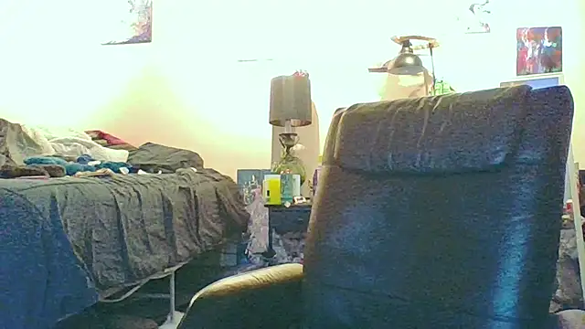 eatmeplease44 online show from November 30, 11:31 pm