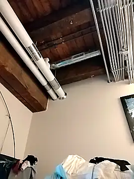 eatmeplease44 online show from February 13, 7:48 am