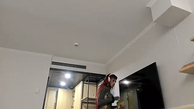 Snapshot of tamarapervert chatting on September 24, 11:19 pm tamarapervert online show from September 24, 11:19 pm