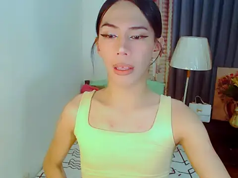 ELLIZABETHFORCUMXX online show from September 11, 9:53 am