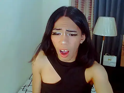 ELLIZABETHFORCUMXX online show from September 15, 9:59 pm