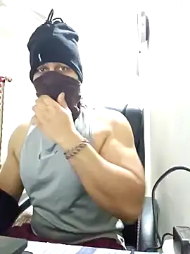 kaizercool1 online show from February 3, 1:41 am