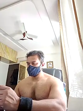 kaizercool1 online show from March 11, 7:03 am