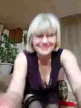 IrmaRose online show from February 12, 1:27 pm