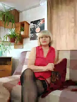 IrmaRose online show from February 21, 7:12 am