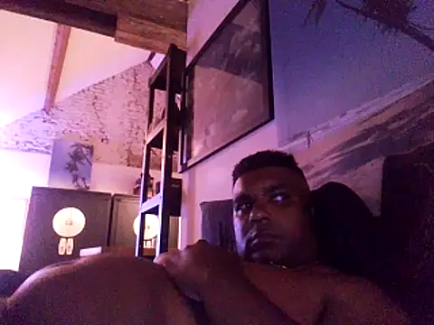 Snapshot of Bandusrilankasexymen chatting on June 30, 12:33 am Bandusrilankasexymen online show from June 30, 12:33 am