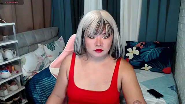 Snapshot of MagnificatMistress chatting on December 10, 8:49 pm MagnificatMistress online show from December 10, 8:49 pm