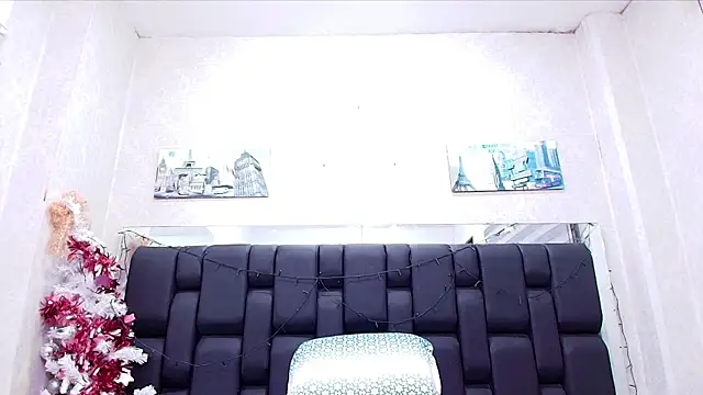  carolina fox online show from January 21, 6:11 am