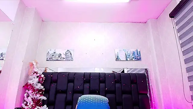  carolina fox online show from January 22, 6:10 am