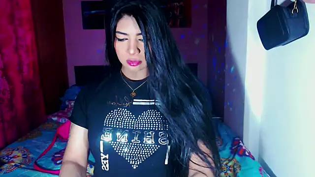 Snapshot of violet_bigcock774 chatting on January 24, 2:08 pm violet bigcock774 online show from January 24, 2:08 pm