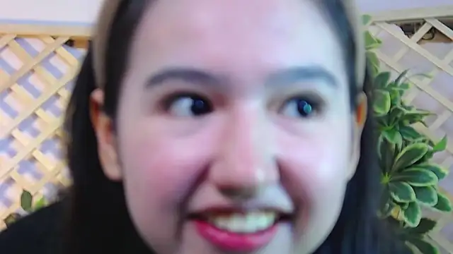 Snapshot of Pinkie_Princes chatting on September 28, 3:12 am Pinkie Princes online show from September 28, 3:12 am