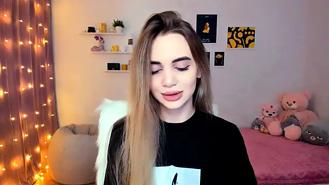 Snapshot of aPieceOfJoy chatting on December 24, 9:22 pm aPieceOfJoy online show from December 24, 9:22 pm