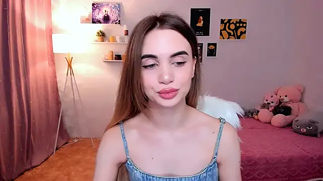 Snapshot of aPieceOfJoy chatting on February 28, 10:28 pm aPieceOfJoy online show from February 28, 10:28 pm