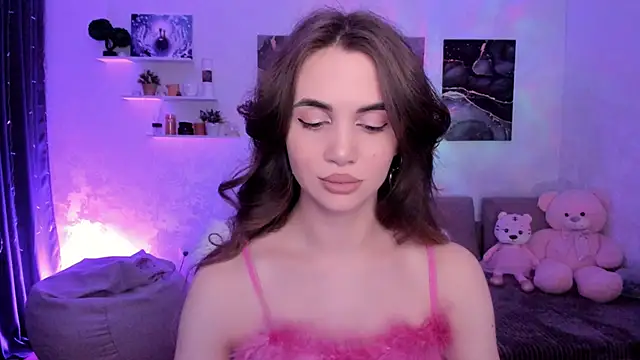 aPieceOfJoy online show from January 6, 9:29 pm