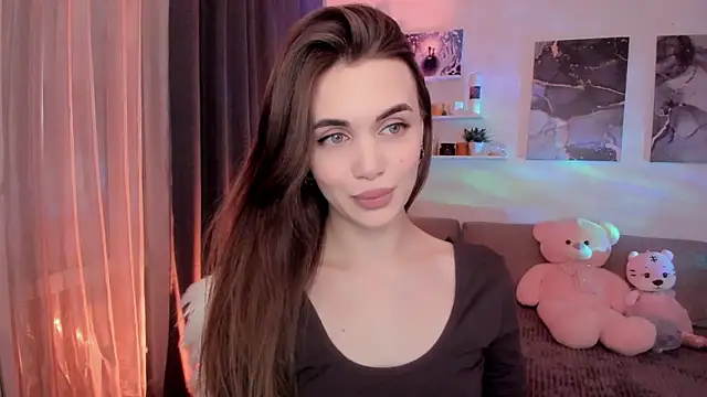 aPieceOfJoy online show from February 18, 3:13 am