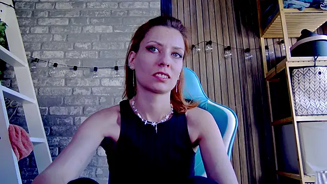 karo123421 online show from March 6, 11:47 am