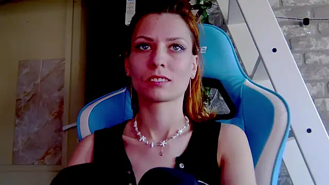 karo123421 online show from March 7, 2:12 pm