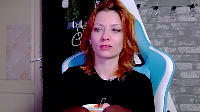 karo123421 online show from March 8, 4:23 am